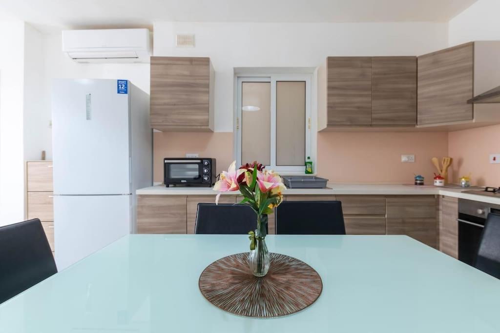 Cozy Apartment, Close To The Sea C4 St. Paul's Bay Exteriér fotografie